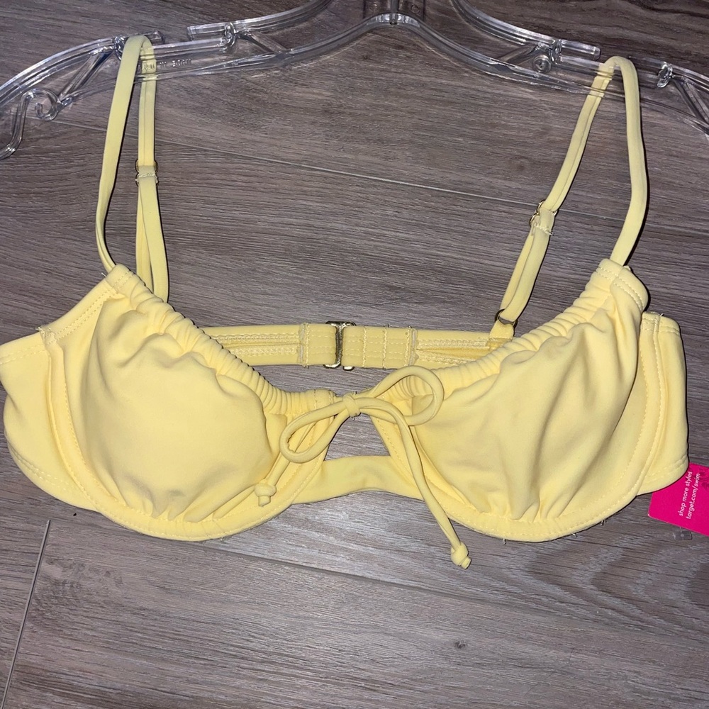 NWT Yellow Bikini Top